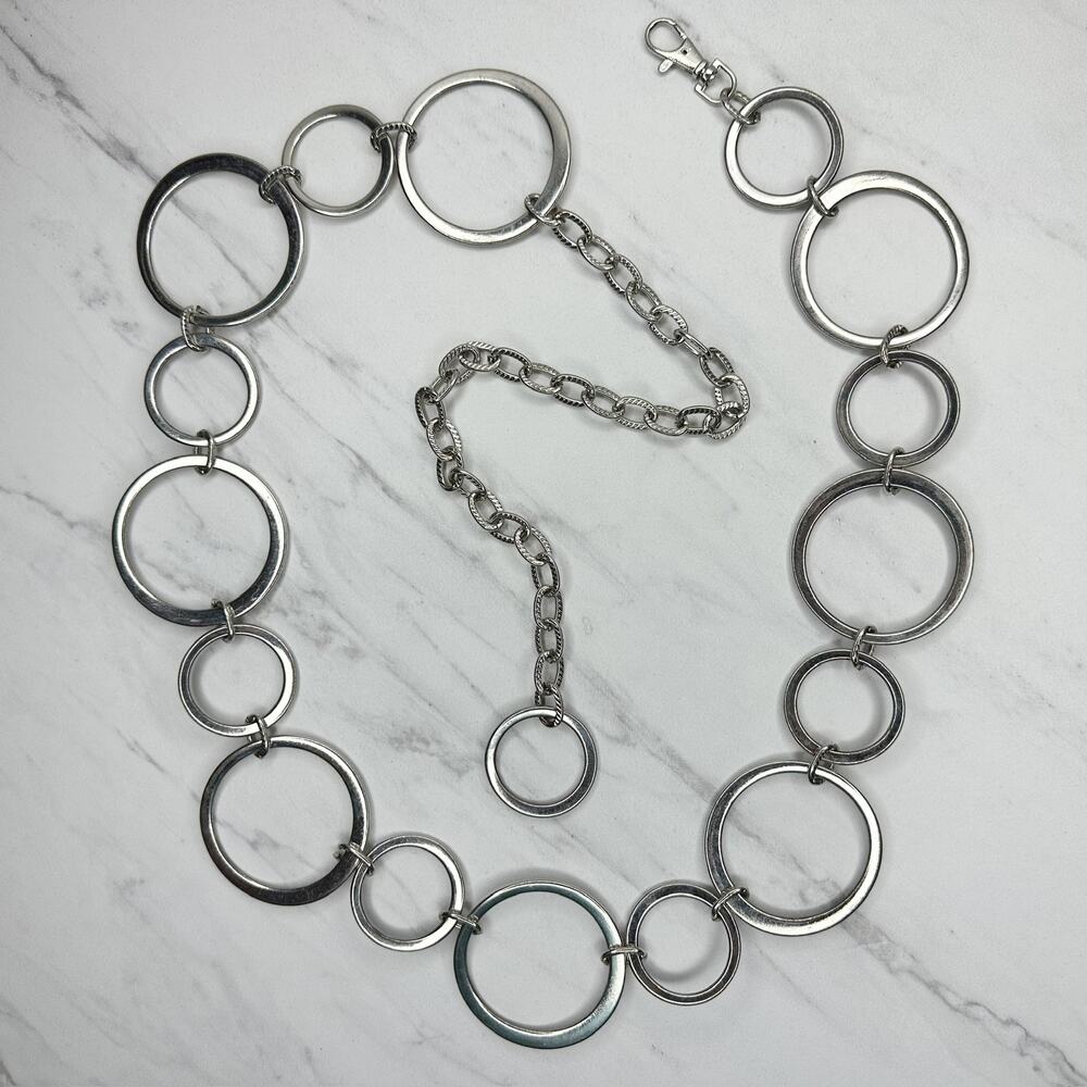 Silver Tone Metal Circle Chain Link Belt Y2K Plus Size One Size (OS) ✨